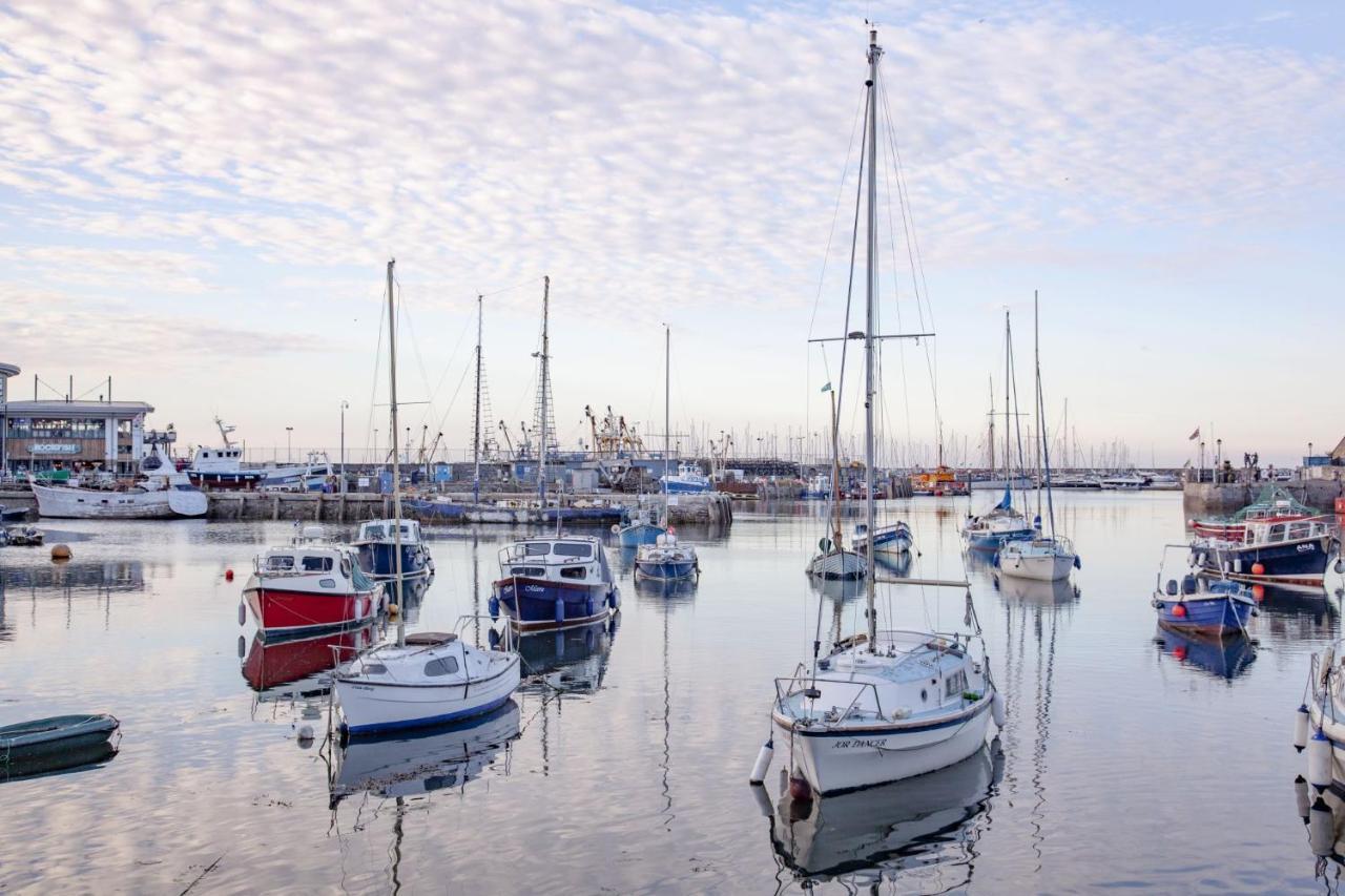 Golden Vanity, Maritime Suites, Brixham Bagian luar foto